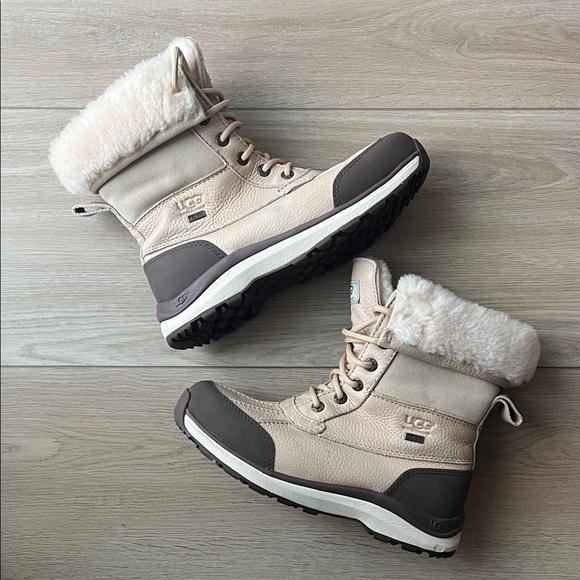 Ugg Adirondack III Boot - Picture 2 of 14